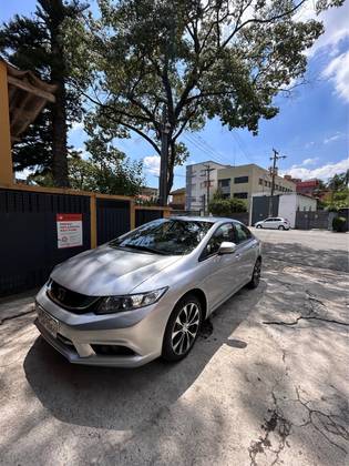 HONDA CIVIC 2.0 LXR 16V FLEX 4P AUTOMÁTICO HONDA CIVIC 2.0 LXR 16V FLEX 4P AUTOMÁTICO